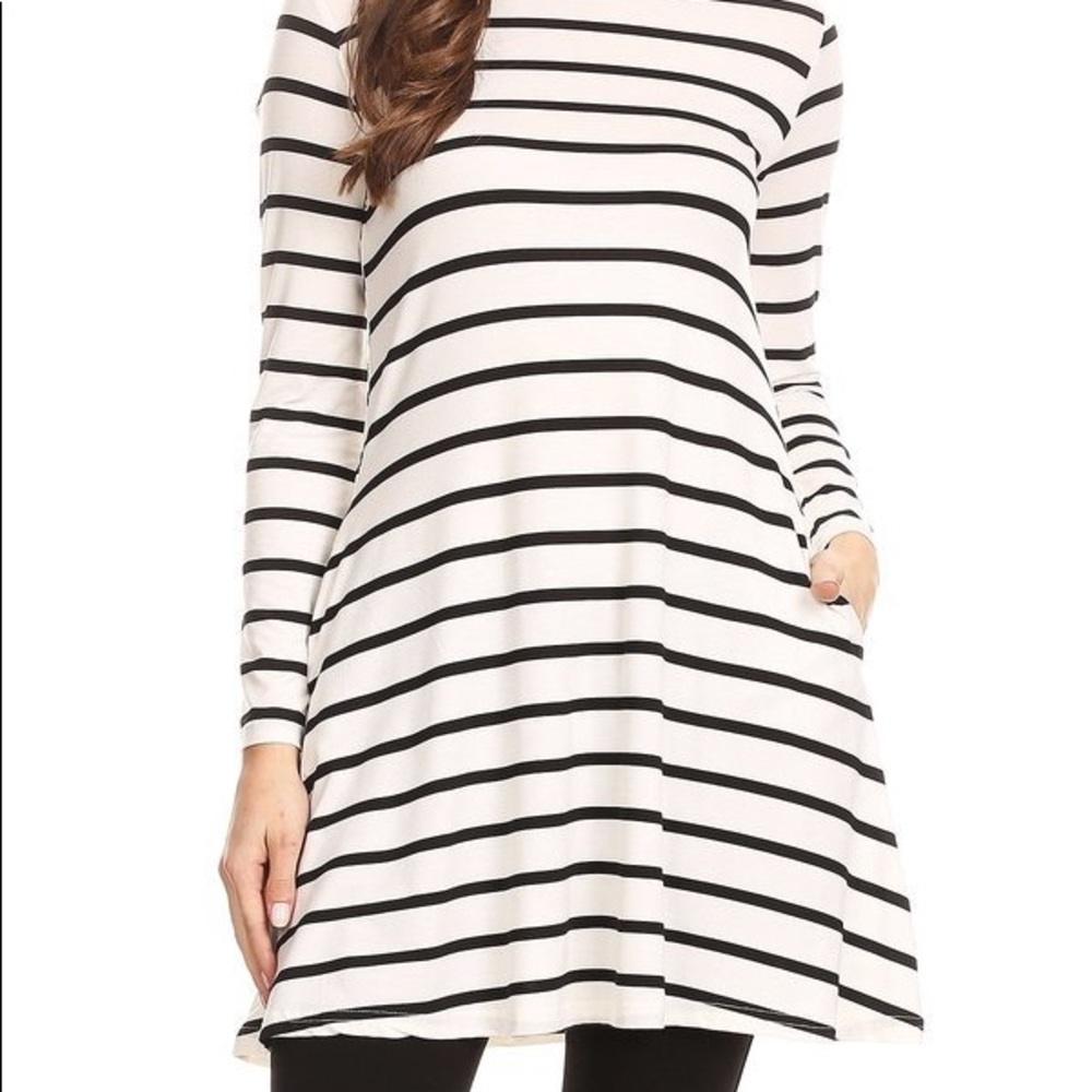 NWT Black and White Stripe Swing Top